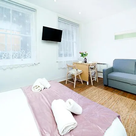 Brewer Street Central Apartments London Exterior photo