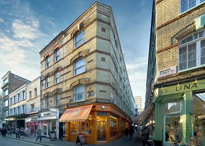 Brewer Street Central Apartments